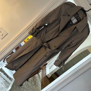 TOWNE from London Fog never worn Vintage Tench Coat with Liner